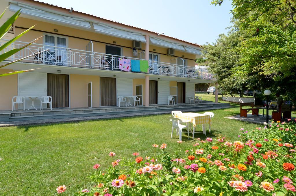 Pension Giannis Αdults Only Kinira Exterior foto